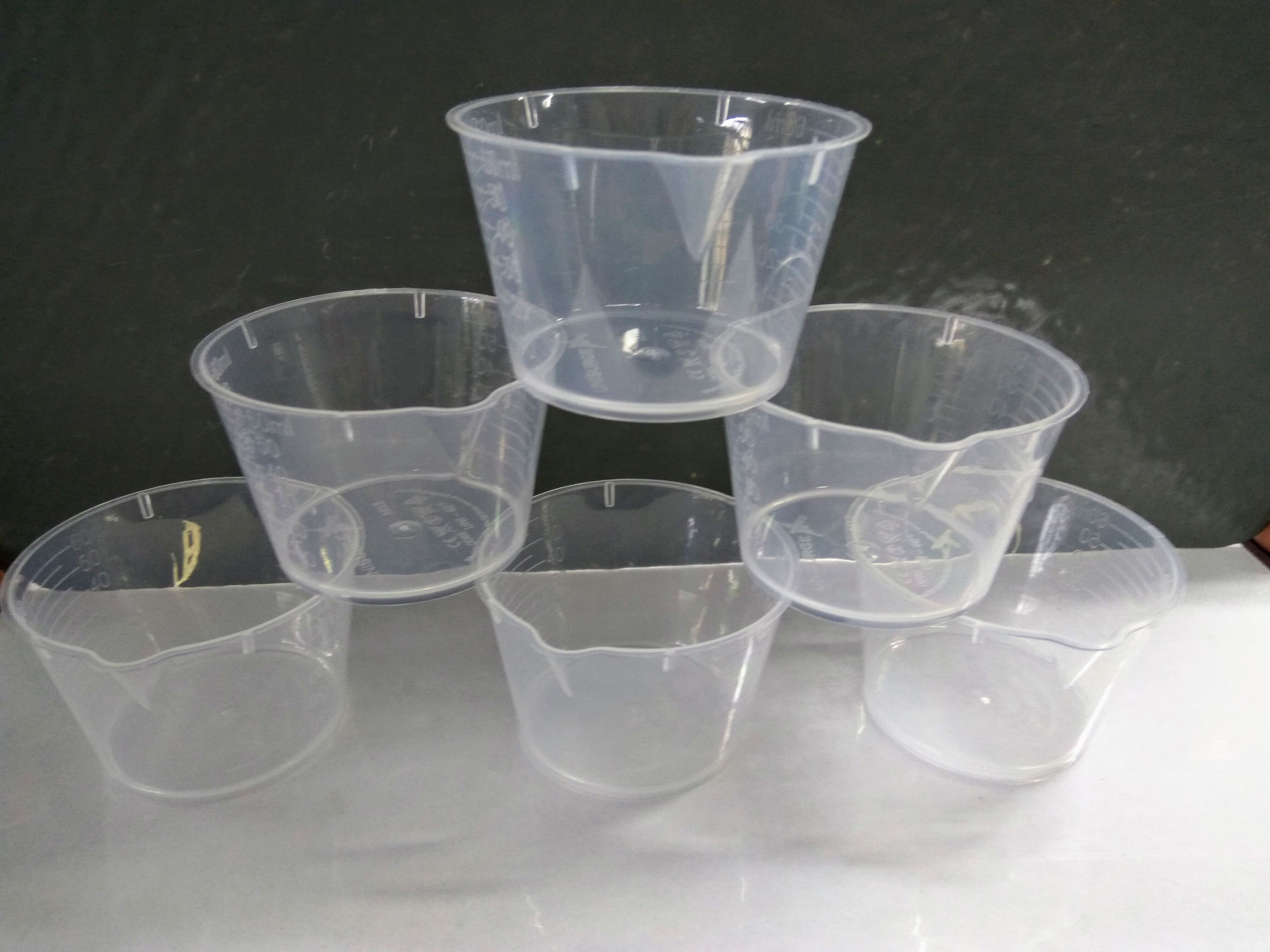 60ml Plastic Cup with Spout (single)